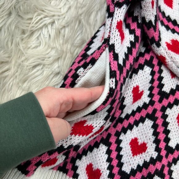 Simplee Women's Geometric Heart Print Button Front Cardigan - Picture 8 of 8